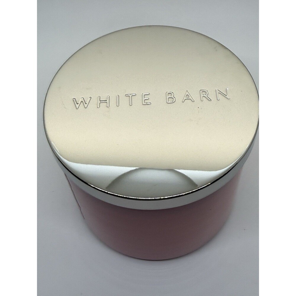 Bath & Body Works White Barn Crushed Candy Cane 3-Wick Candle 14.5 oz Jar New‎ - Picture 3 of 5